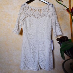 NWT BCBG BCBGeneration Ivory Lace Crochet Romper